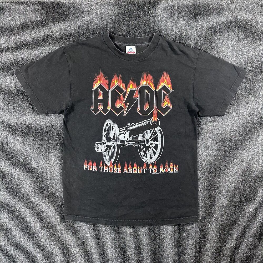Vintage Y2K AC/DC 2004 For Those About To Rock Concert T-Shirt M Black Flames